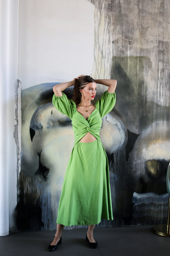 Green Linen Dress With Crossed Chest 