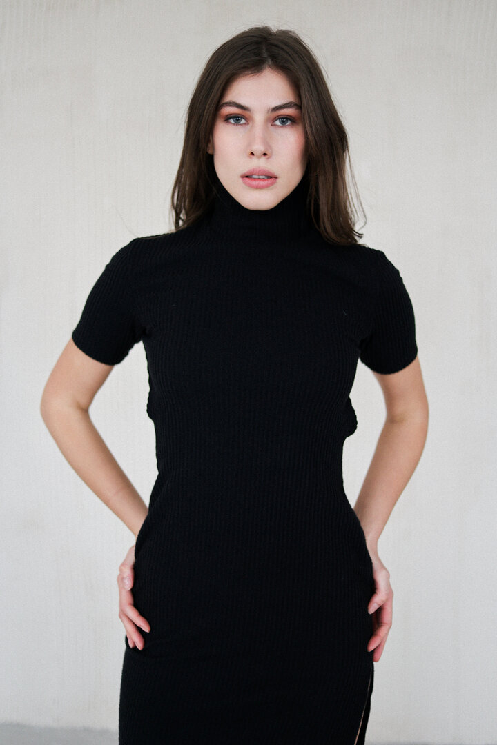 Black Woven Dress With Long Neck